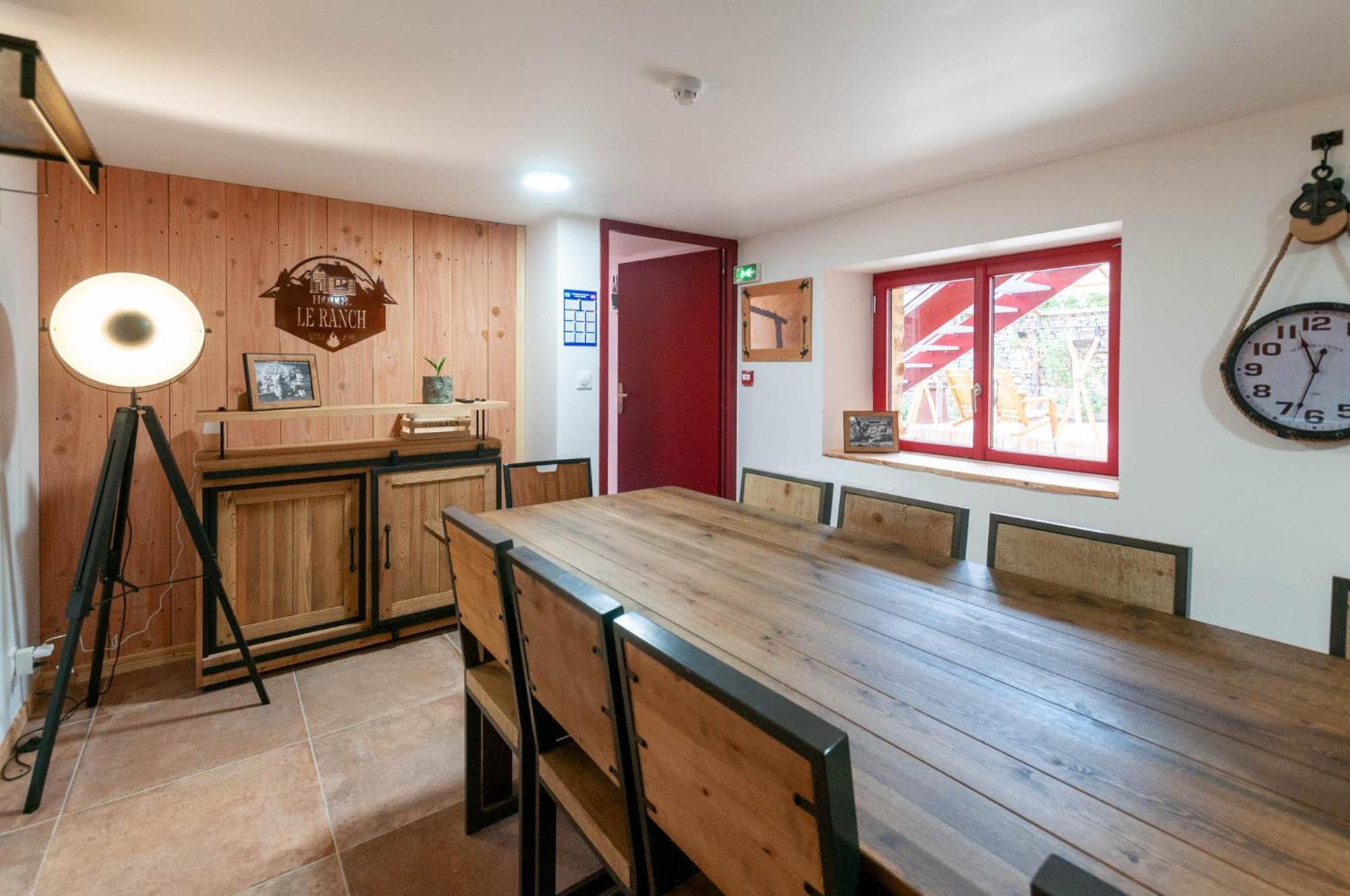 Hotel Le Ranch Brûlon Zewnętrze zdjęcie
