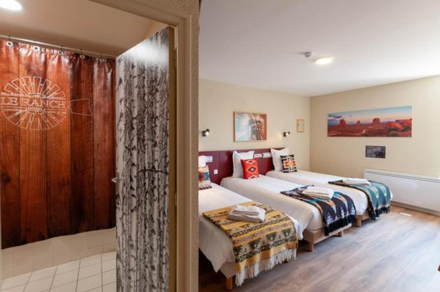 Hotel Le Ranch Brûlon Zewnętrze zdjęcie