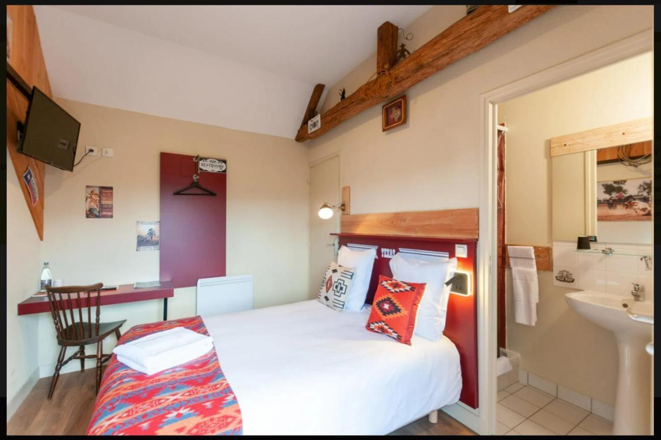 Hotel Le Ranch Brûlon Zewnętrze zdjęcie