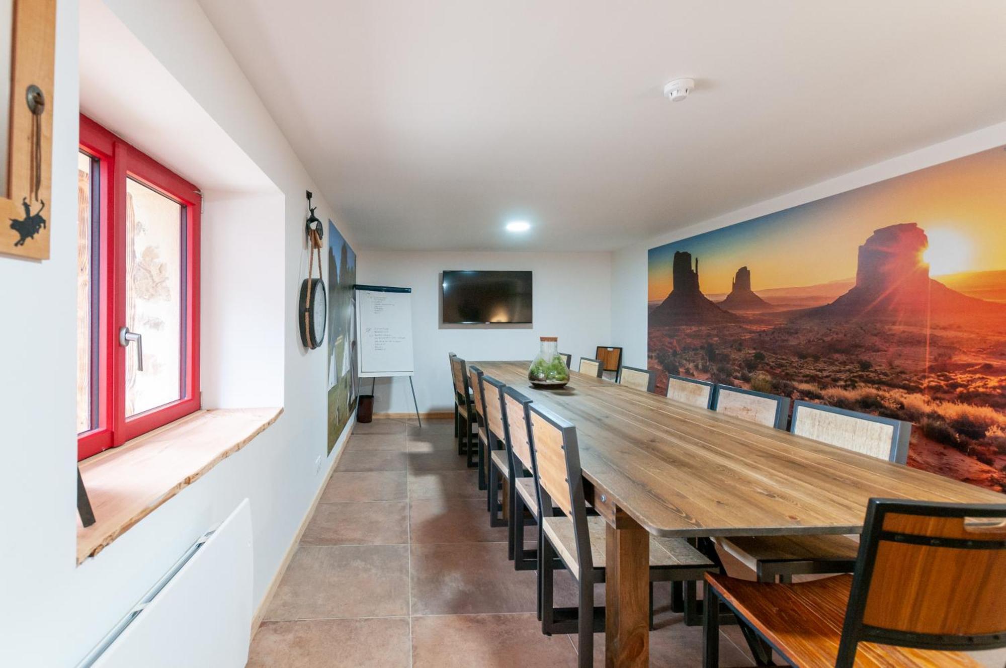 Hotel Le Ranch Brûlon Zewnętrze zdjęcie